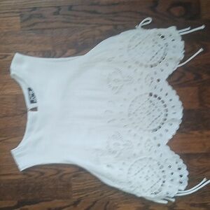 FUTURE COLLECTIVE, TOP